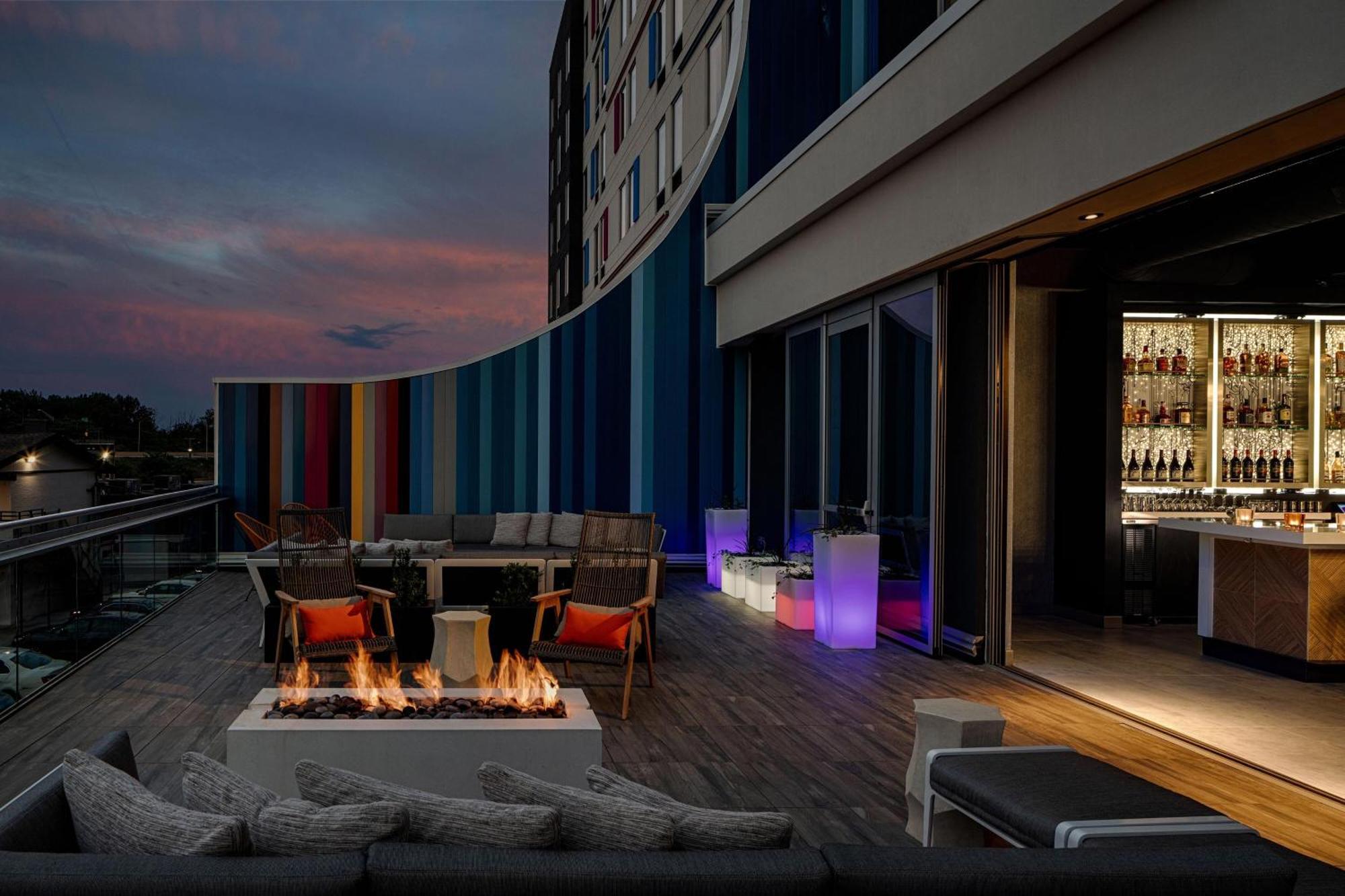 Hotel Aloft Columbus Exterior foto